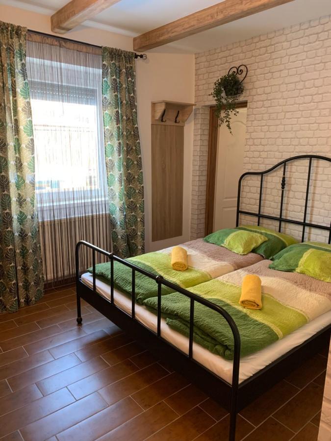 Armada Family Apartment Hajdúszoboszló Dış mekan fotoğraf